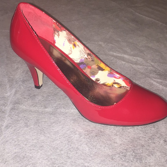 Madden Girl Shoes - ⭐️⭐️⭐️Madden Girl Red Patent Heels